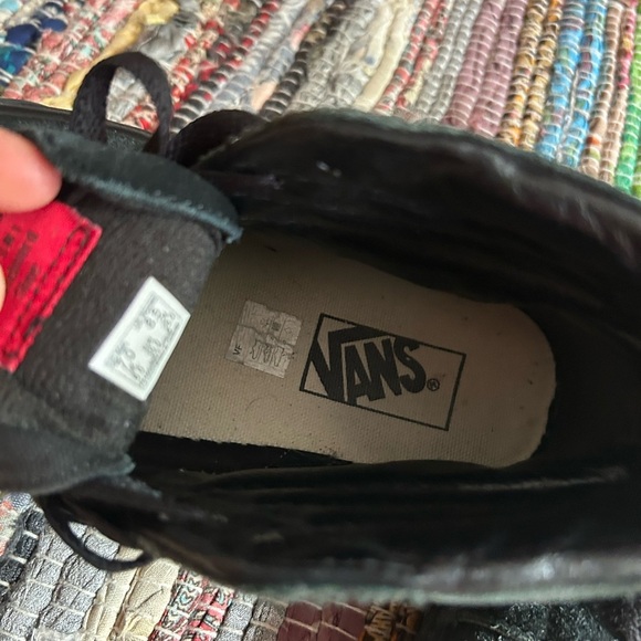 Vans Black Suede High-Top Sneakers men’s 7 women’s 8.5 - Picture 8 of 16